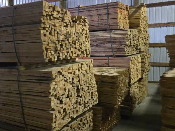 Stakes large bundles 4-5-6-7 footers 1