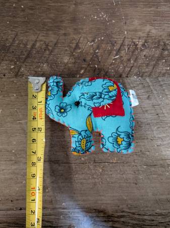Thai Elephant Magnet 1
