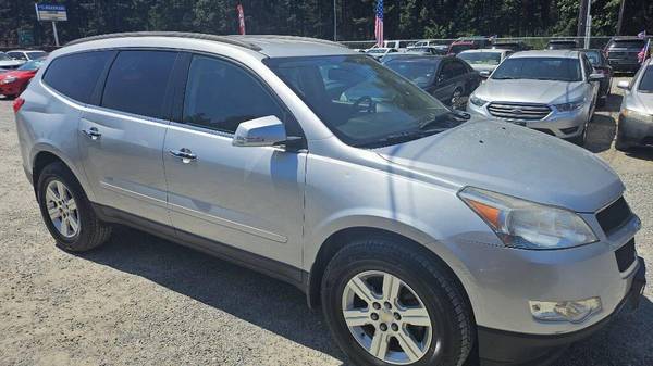 2012 Chevrolet Chevy Traverse LT AWD 4dr SUV w/ 1LT - $3,999 (+ MC Auto)63613916681475121