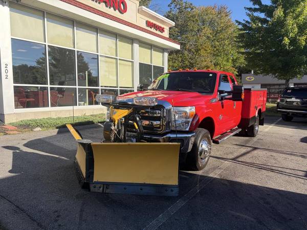 2014 Ford Super Duty F-350 - Photo 2