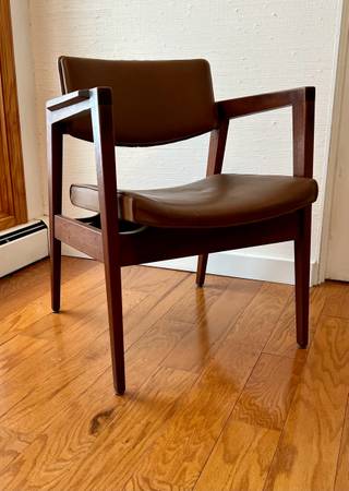 Mid Century Modern W.H. Gunlocke Vintage Armchair - FOR SALE 1