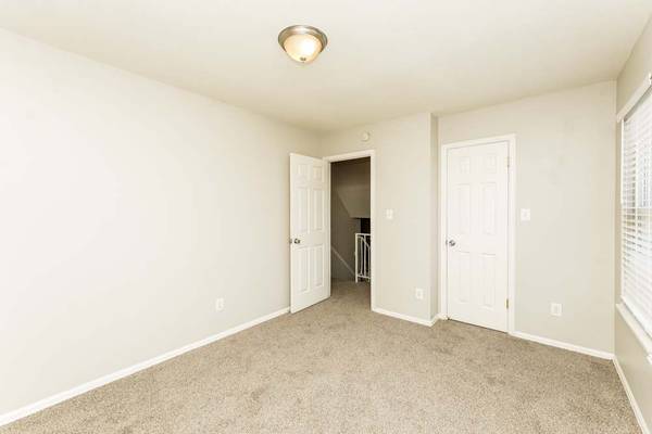 $1,559 / 3br - 1603ft2 - Pet Friendly 4BD Single Family Residence Move in Ready (Colorado Springs)63658264360067124