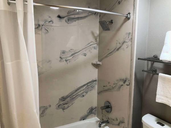$399 / 1br - WEEKLY & MONTHLY RATES! >> Kids are Free & Pets Welcome (Natomas & Smf Airport)63791080818051123