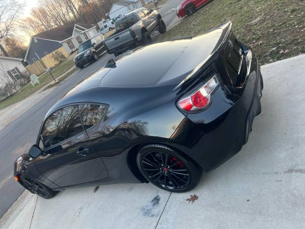 2015 scion fr-s 6 speed manual transmission - $11,300 (Charlotte)63613365566081124