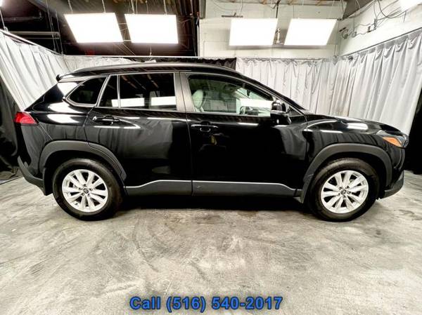 2022 Toyota Corolla Cross LE SUV - $332 (Elmont)63470618080385124