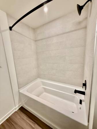 $2,210 / 2br - 1039ft2 - Premium 2 Bed | 2 Bath, Prime Location, Unbeatable Deal – Only $2,210! (Downtown ~ Fort Carson ~ Cheyenne Hills ~ Broadmoor)63687049421059124