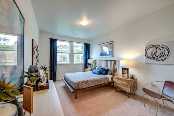 $2,927 / 2br - 1083ft2 - 2bd 2ba, En Los Ángeles, Taquillas para Paquetes (9733 Topanga Canyon Blvd, Los Angeles, CA)63840115230977123