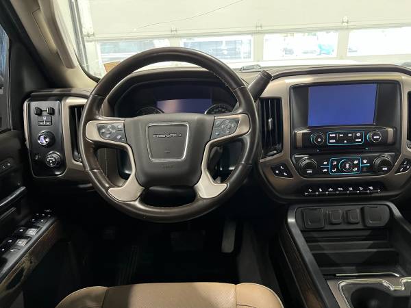 2019 GMC Sierra 2500HD Denali - Photo 8