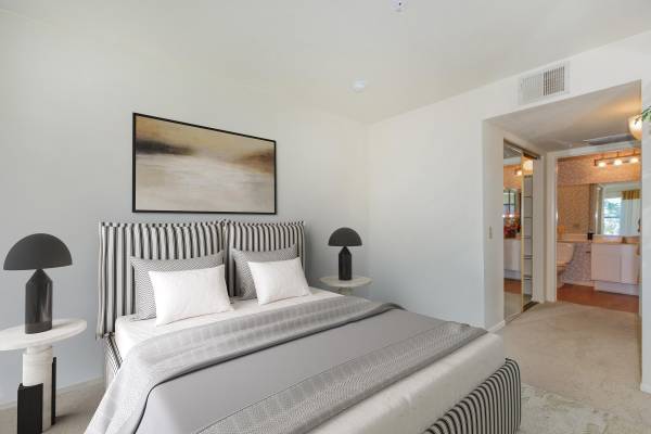 $1,949 / 1br - 652ft2 - Clubhouse, Double Master Suites, Balcony or Patio (930 Figuroa Terrace, Los Angeles, CA)63700977660547124