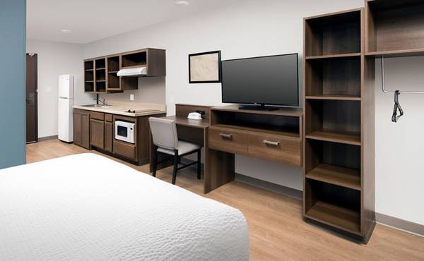 $1,540 / 1br - Explore Our Affordable Monthly Rates - No Lease, No Deposit Required! (18636 West Creek Drive, Tinley Park, IL)63918413343875122