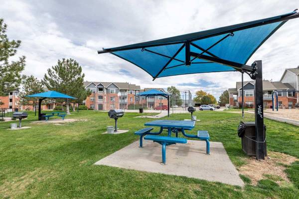 $1,789 / 2br - 978ft2 - Business Center, Clubhouse, Basketball Court (14406 E Fremont Ave, Englewood, CO)63962794629123120