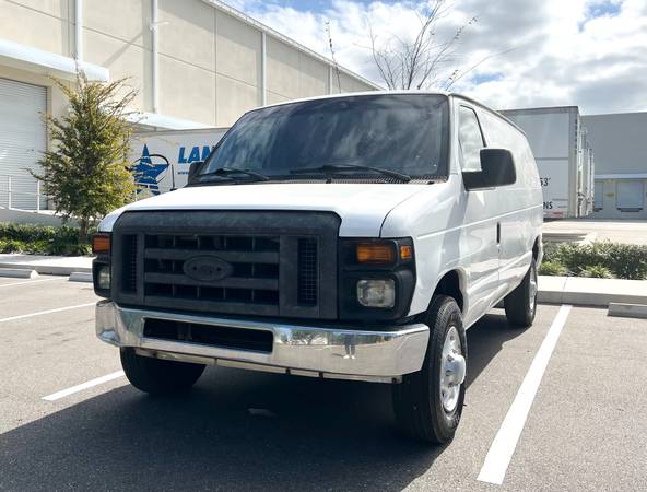2013 Ford Econoline E-250 Cargo Van 1