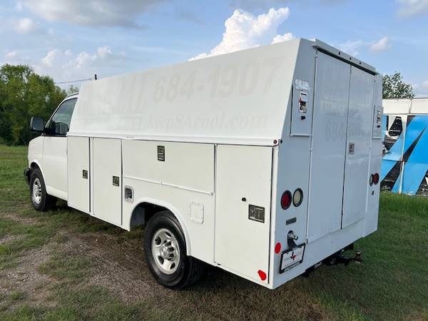 2015 Chevrolet Express Commercial Cutaway G3500 KUV Furgón de Carga - $14,970 (New Braunfels)63439432701953122