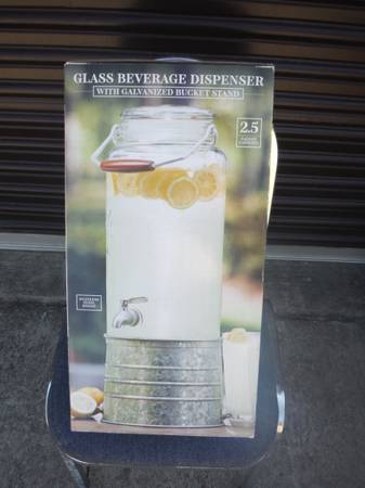 2.5  GALLON GLASS DRINK DISPENSER - $30 (RIDGELAND)63469779359361122