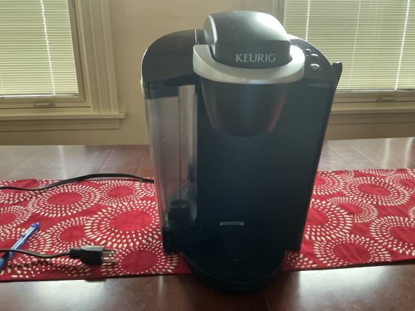 Keurig coffee maker 1