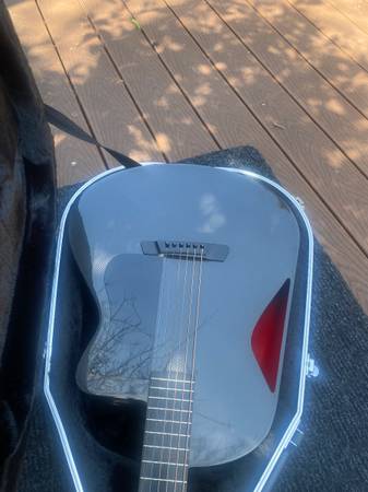 BLACKBIRD SUPER OM GUITARRA DE FIBRA DE CARBONO hecha en San Francisco 🇺🇸 - $2.200 (hayward / castro valley)63439956824833121