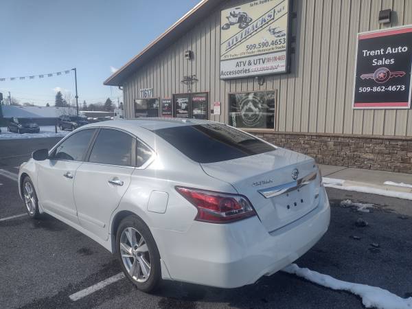 2013 Nissan Altima SV with LOW MILES - $6,995 (Spokane Valley)63613078099331122