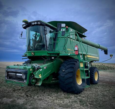 JD 9770 combine 1