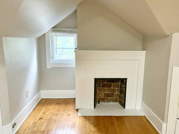Bright & Charming 2-BR Featuring Skylights-- Mansion Hill Neighborhood 1