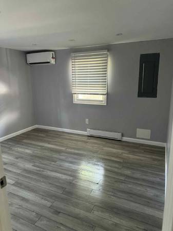 $2250.00 / 4 habitaciones - 1724 pies² - 141 Roundhill Rd63502269094787123