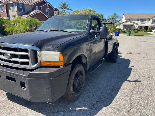 Junk cars wanted Toyota Highlander Toyota Camry Toyota Corolla Tacoma 1