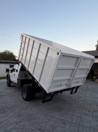 2014 Ford F-550 Super Duty - Photo 5