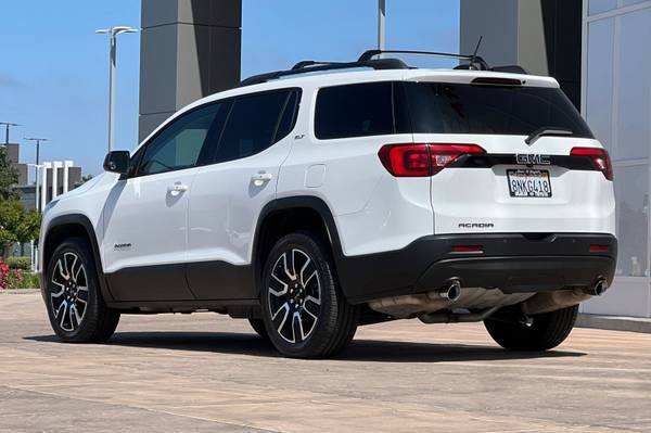 2019 GMC Acadia suv Summit White - $22,700 (_GMC _ _ Acadia _)63654698337793124