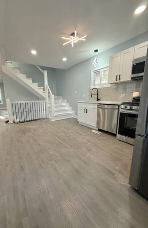 $2,850 / 5br - 2300ft2 - Gut Rehab 5 Bedroom 2 Bathroom Single Family Home (West Roseland)63781327419777122