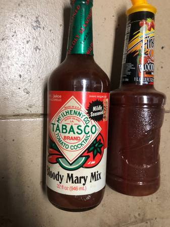 3 mezclas Bloody Mary sin alcohol más 5 adicionales - $19 (Cincinnati)63469922782595123