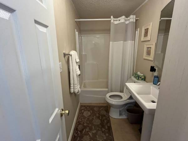 $199,500 / 3br - 1500ft2 - 3 bed 2 bath home (Bristol)64193137779459122