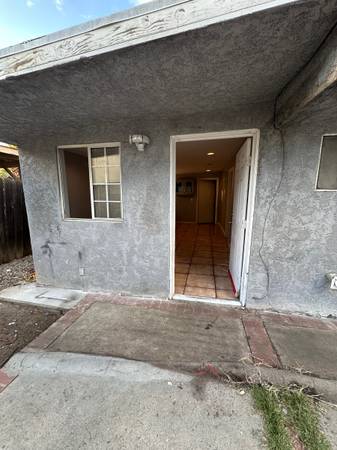 RENT GUEST HOUSE 1