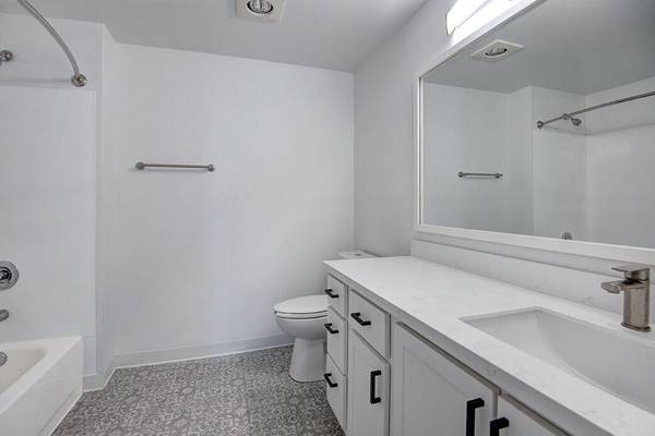 $1,791 / 2 habitaciones - 967 pies² - Iniciativa Ecológica, Armarios Empotrados, Chimeneas Eléctricas, Almacenamiento63862287008643122