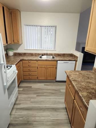 $2,275 / 2br - 1106ft2 - Large 2bedroom 2bath with a loft for rental!!! (vallejo / benicia)63861102462979120