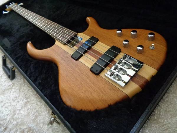 2007 Tobias Basic Bass 1