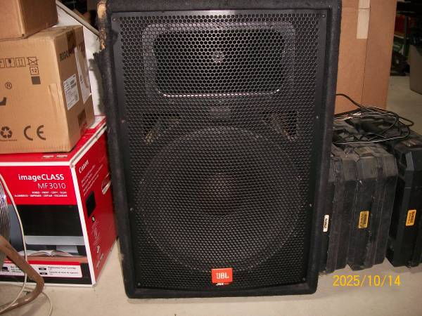 JBL JRX115 SPEAKER 1
