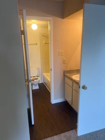 $1,200 / 2br - 987ft2 - 2x2 Apartment Ready  Mid-September (texas city)63832138340865121