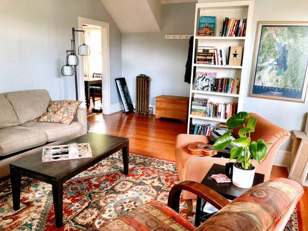 $3800.00 / 2br - 1250ft2 - Beautiful Spacious Apartment in Classic Home63884889788035121
