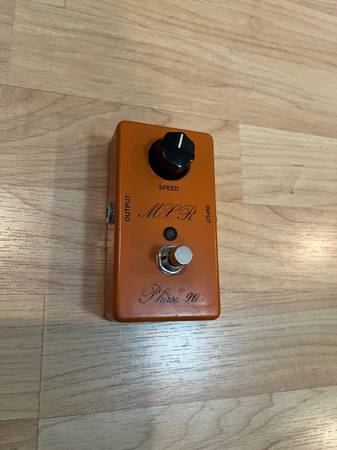 MXR Phase 90 LED Script Logo Guitar Pedal Effects Unit 1