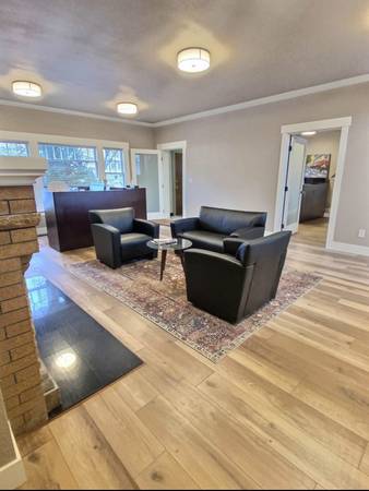 $1,000 Prime Downtown Professional Office for Rent (Wenatchee)63654682720129122