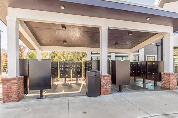 $1,633 / 3br - 1239ft2 - The lifestyle you've been dreaming of: Explore our 3 BR. (Atlanta)63963859020675124