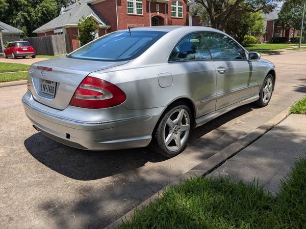 2005 Mercedes CLK500 - Excelente estado - $4,900 obo - $4,900 (Katy, TX)63622178103041123