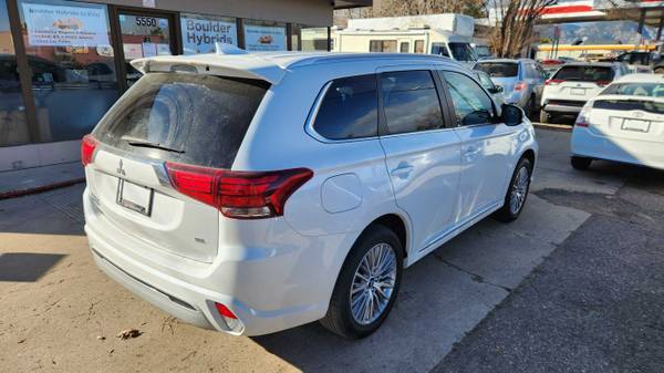 2020 Mitsubishi Outlander PHEV SEL Plug in Electric  - Eligible for CO EV quotcl - $19,988 (Boulder Hybrids)63612190250625121