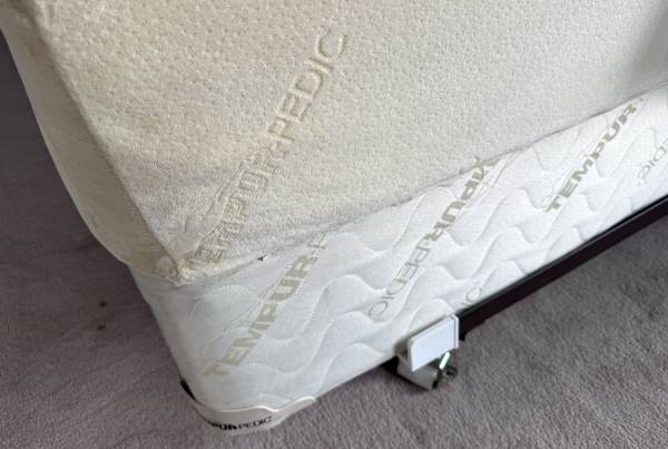 TEMPUR-PEDIC King Mattress Headboard&Frame BoxSpring & more 1
