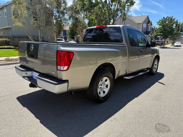 2006 Nissan Titan Xe 5.6L V-8 - $4,500 (oakland east)63471062349697121