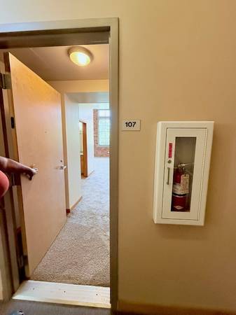 $1,325 / 554ft2 - Estudio económico (Seattle)63948084343171120