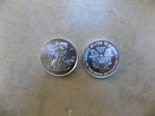 SILVER 1/4 OZ SILVER .999 WALKING LIBERTY COIN 1