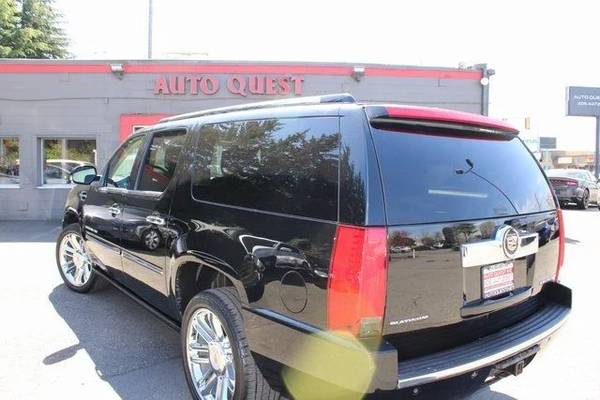 2014 Cadillac Escalade ESV AWD 4dr Platinum SUV - $17,900 (Renton)63623535102209124