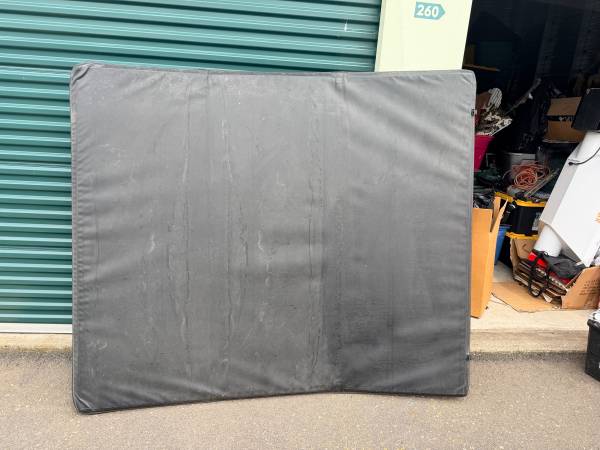 Tonneau cover 1