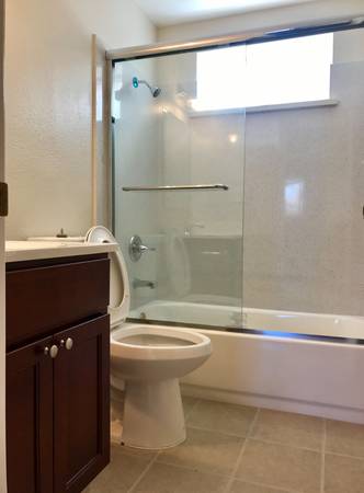 $2,695 / 3br - Nice & Remodel 3 Beds & 1 Bath For Rent (oakland east)64000753558913122