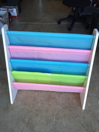 Book Rack for Kids.........K 5 1
